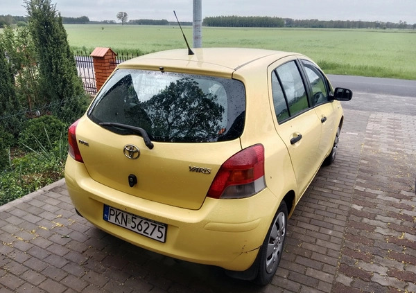 Toyota Yaris cena 8500 przebieg: 356000, rok produkcji 2009 z Konin małe 46